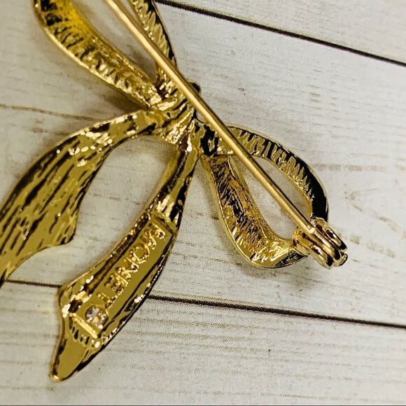 Monet Gold Bow Brooch - Picture 2 of 2
